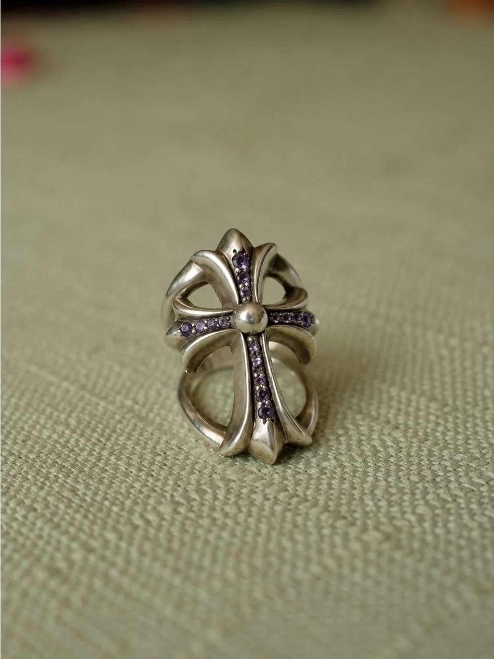 Chrome Hearts Infinity Ring – Amethyst